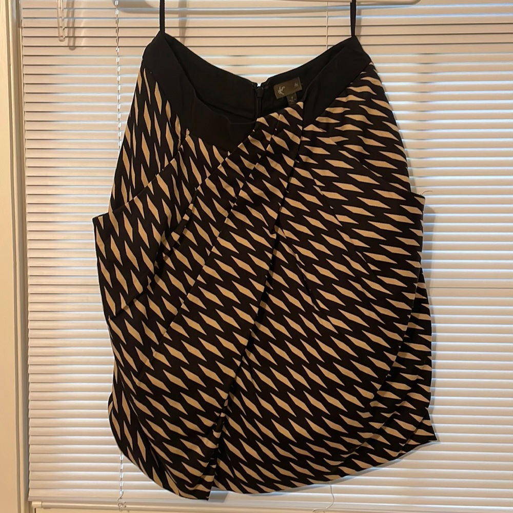 Fei brand from Anthropologie, skirt with pockets